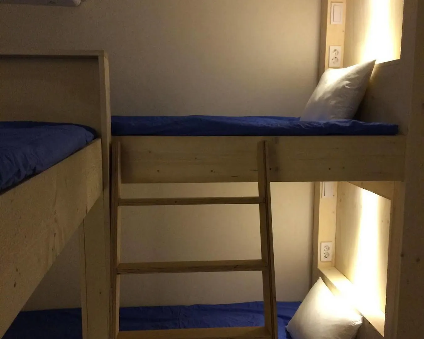 White Island Bed & Breakfast 0*, Busan South Korea