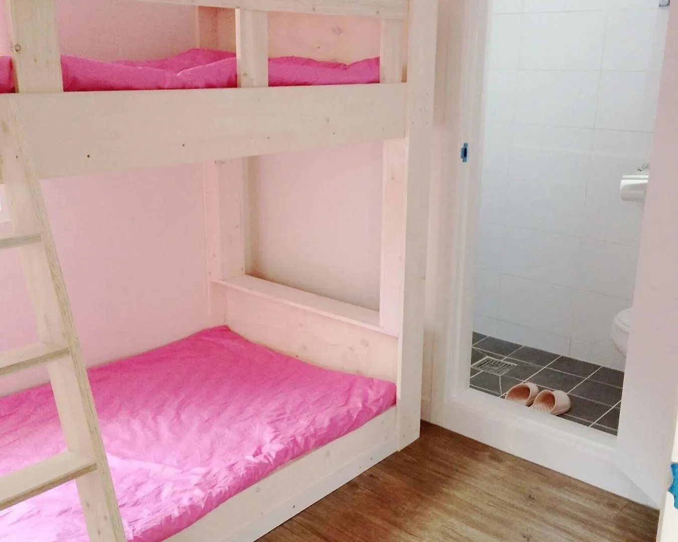 White Island Bed & Breakfast Hostel Busan