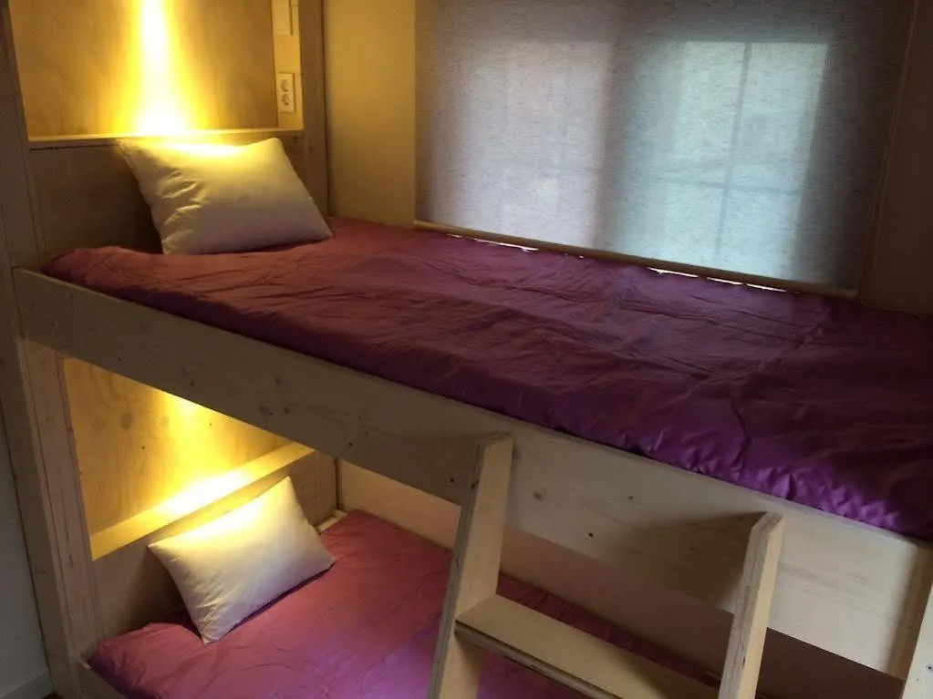 White Island Bed & Breakfast Hostel